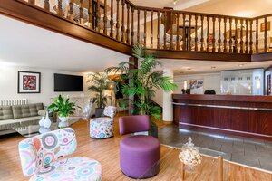 Гостиница Sure Hotel by Best Western Lorient Centre