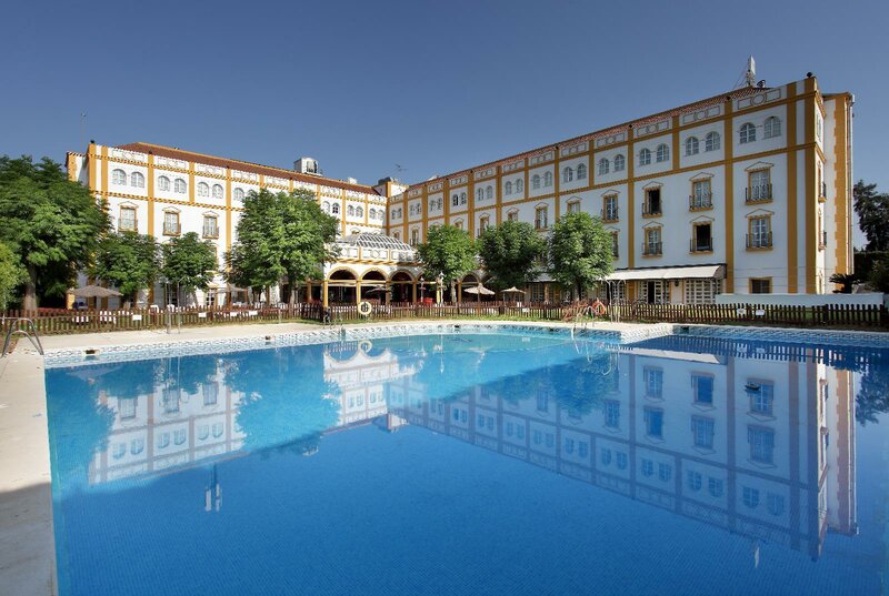 Гостиница Exe Gran Hotel Solúcar