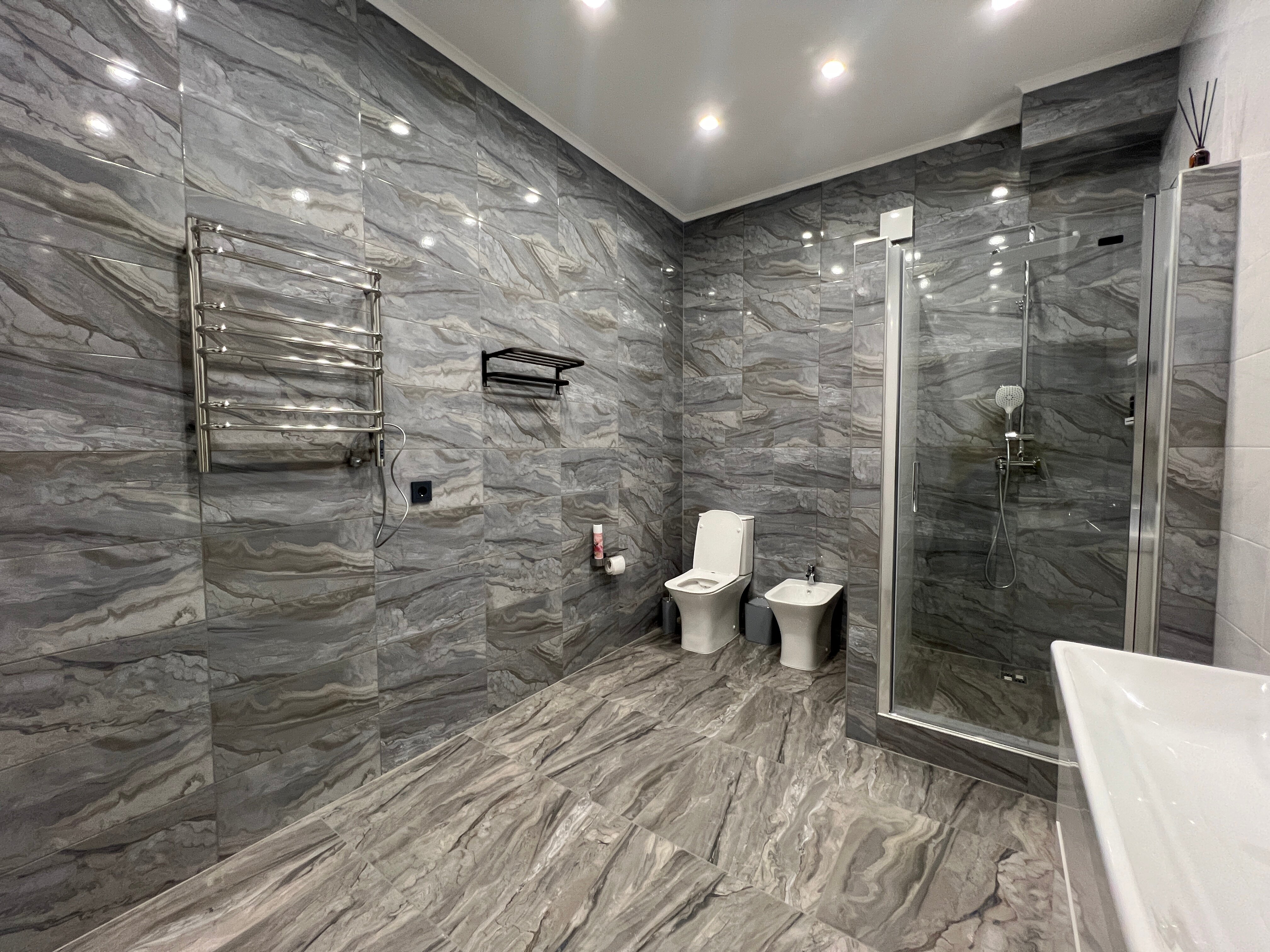 Фото Альмари