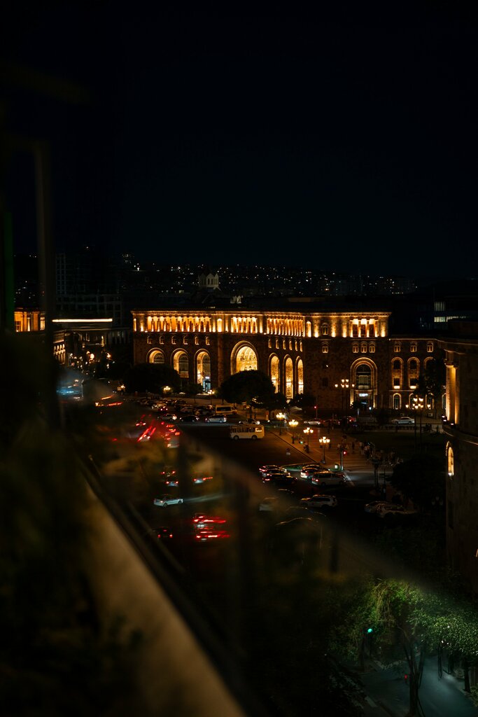 Restaurant Ember Rooftop Bar & Restaurant, Yerevan, photo
