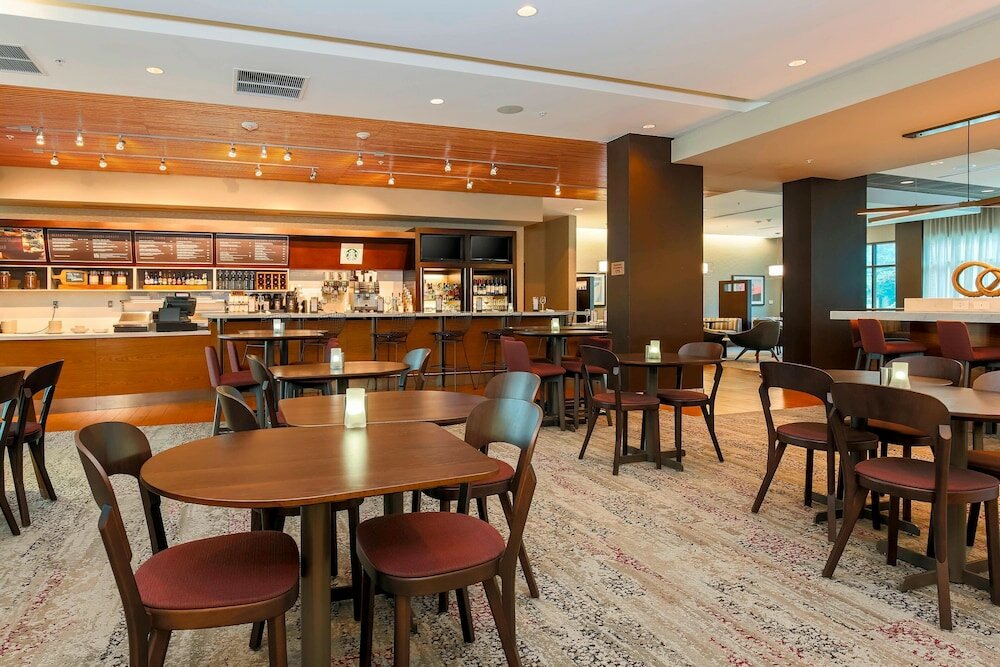 Фото Courtyard by Marriott San Jose Campbell