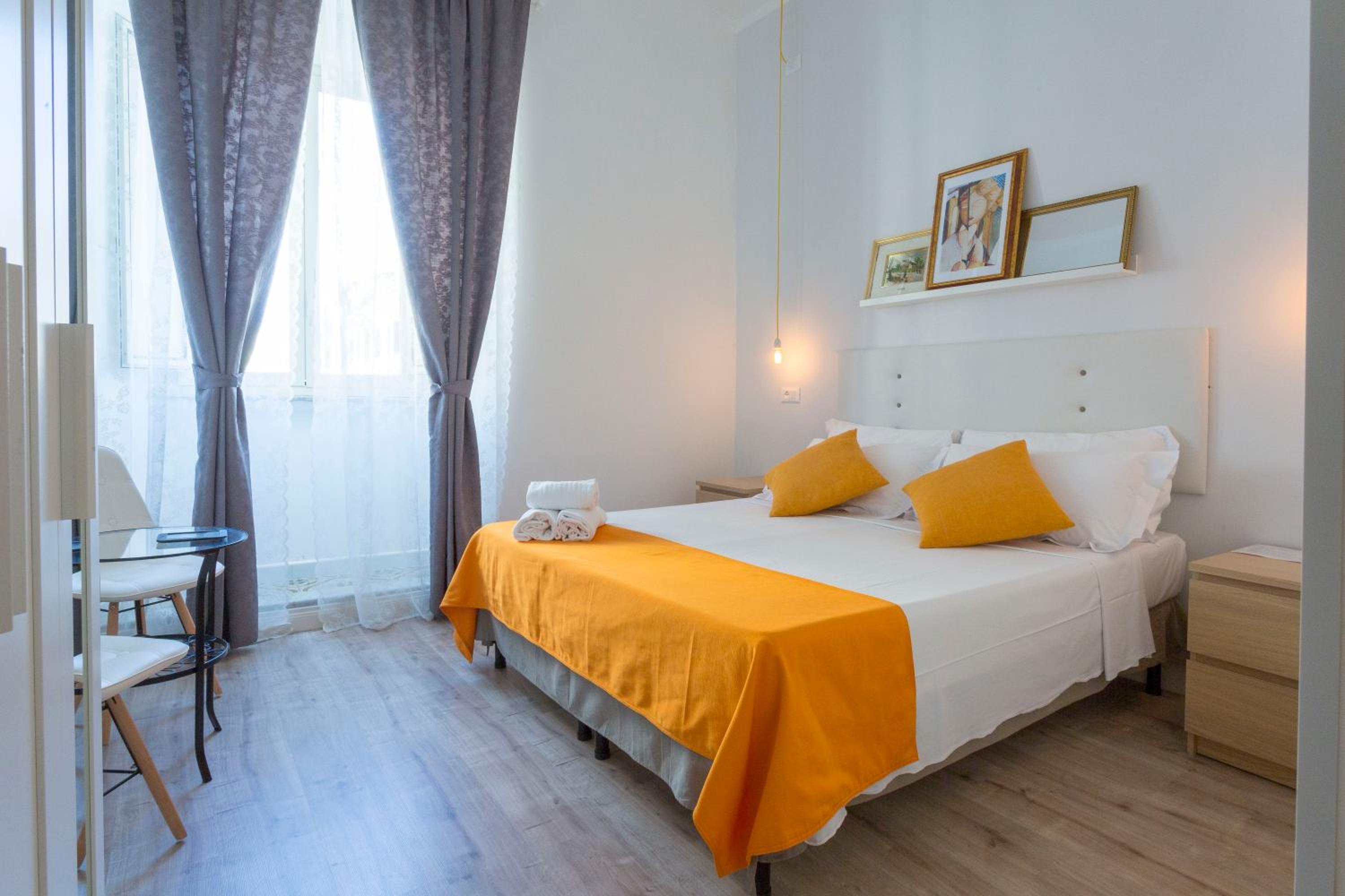 Фото Hotel Cathrine