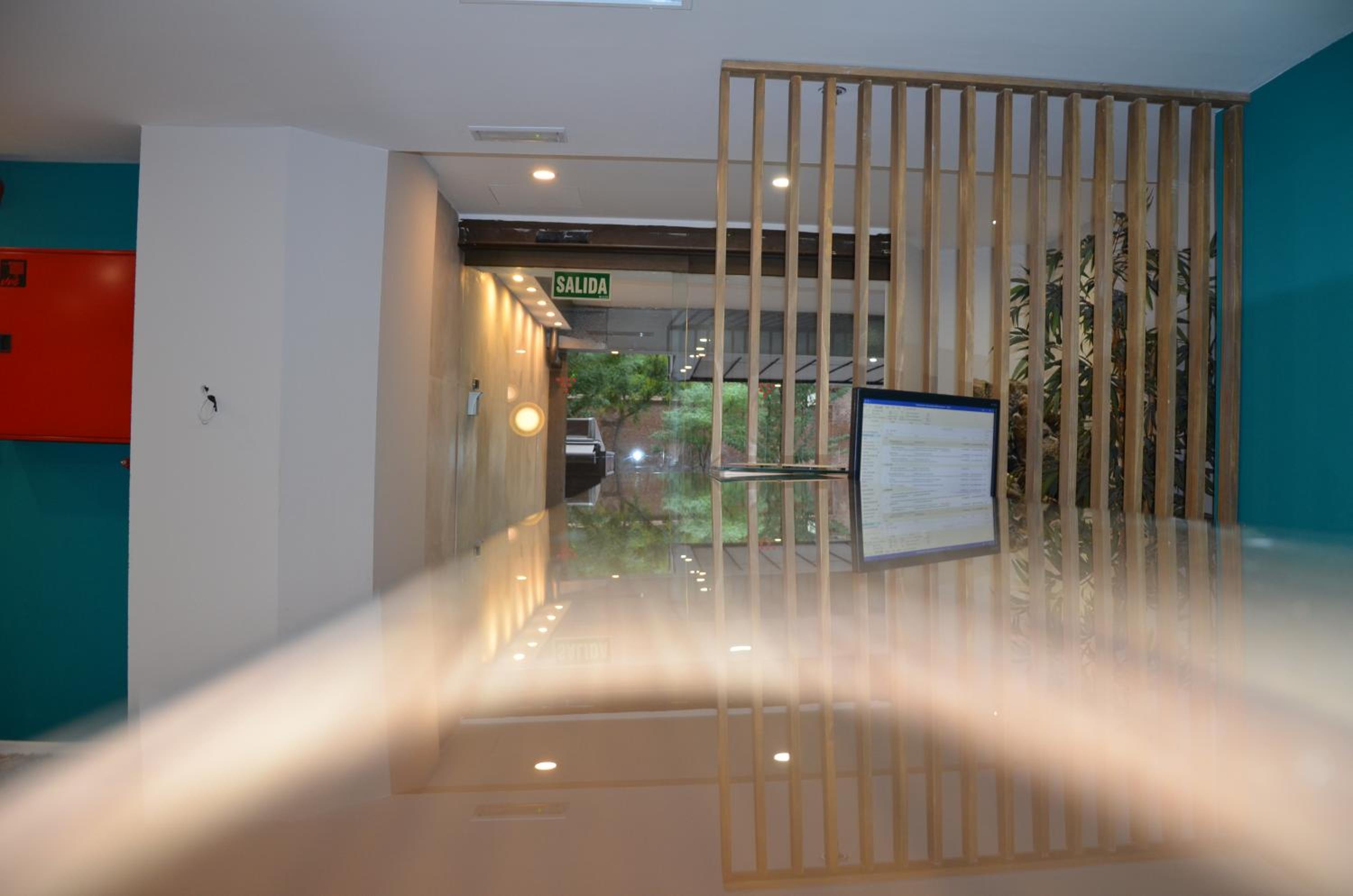 Фото Boutique Urban Madrid Genova