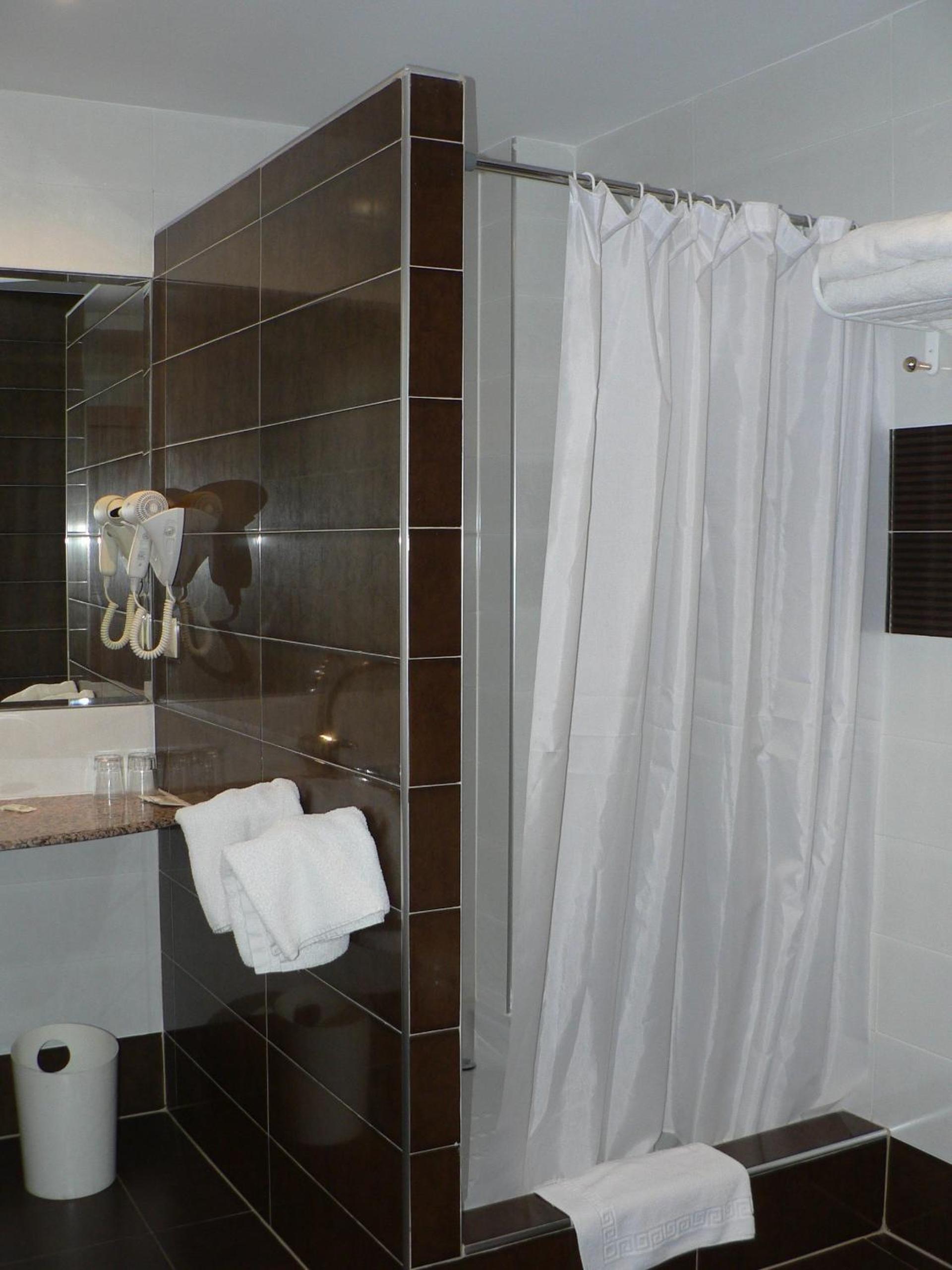 Фото Hotel Isasa