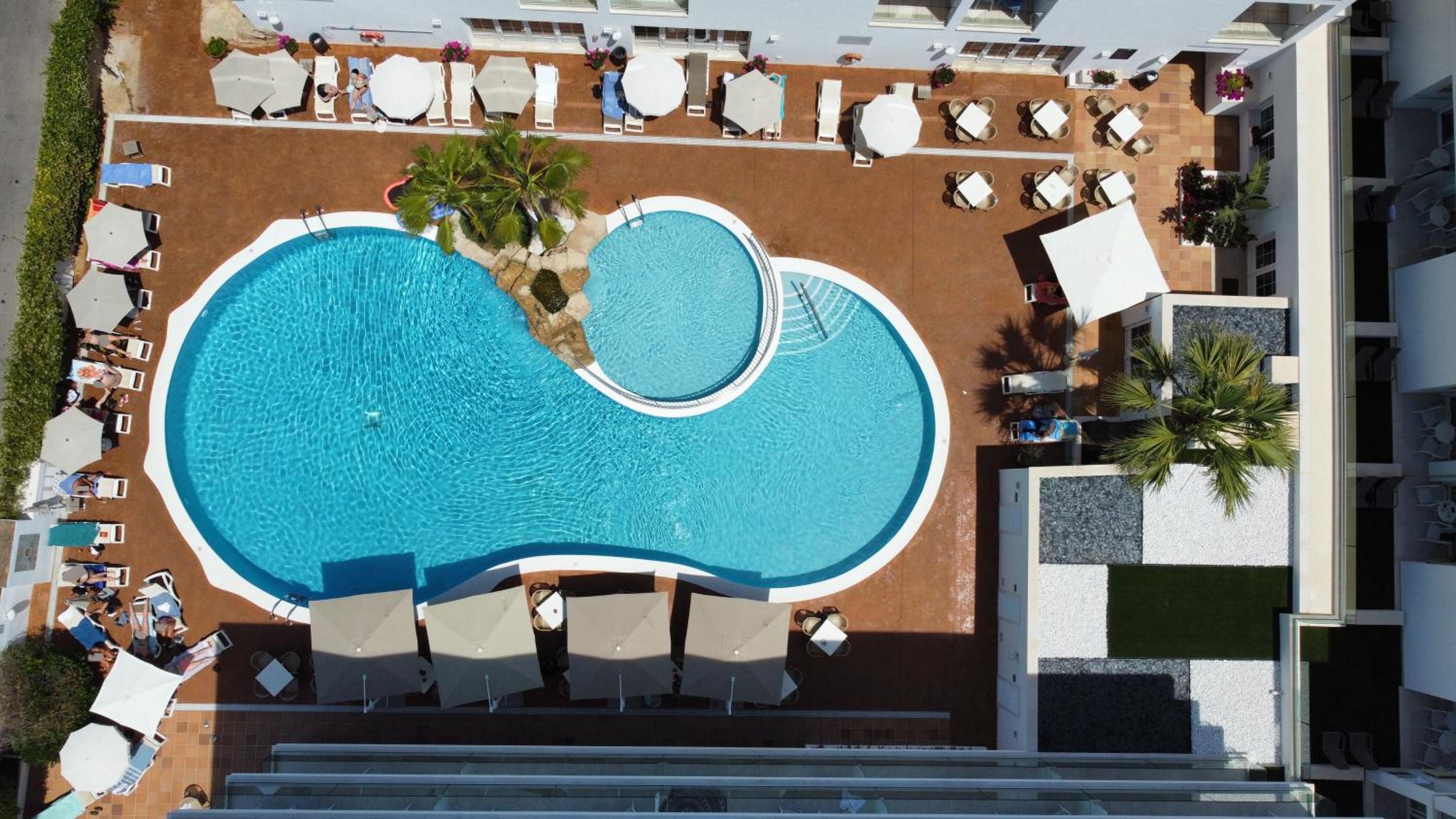 Фото Hotel Capricho