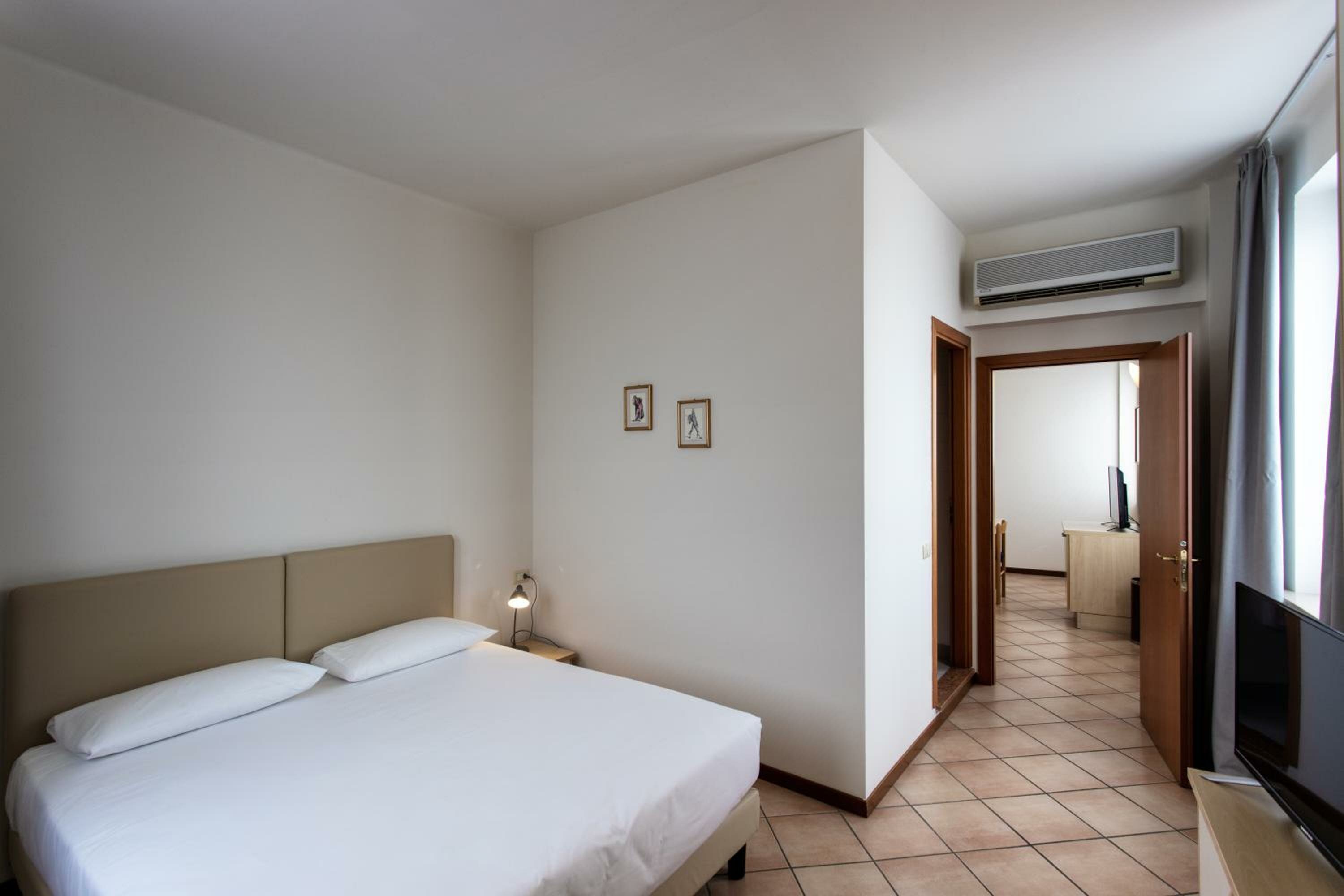 Фото Residence Cavour 16
