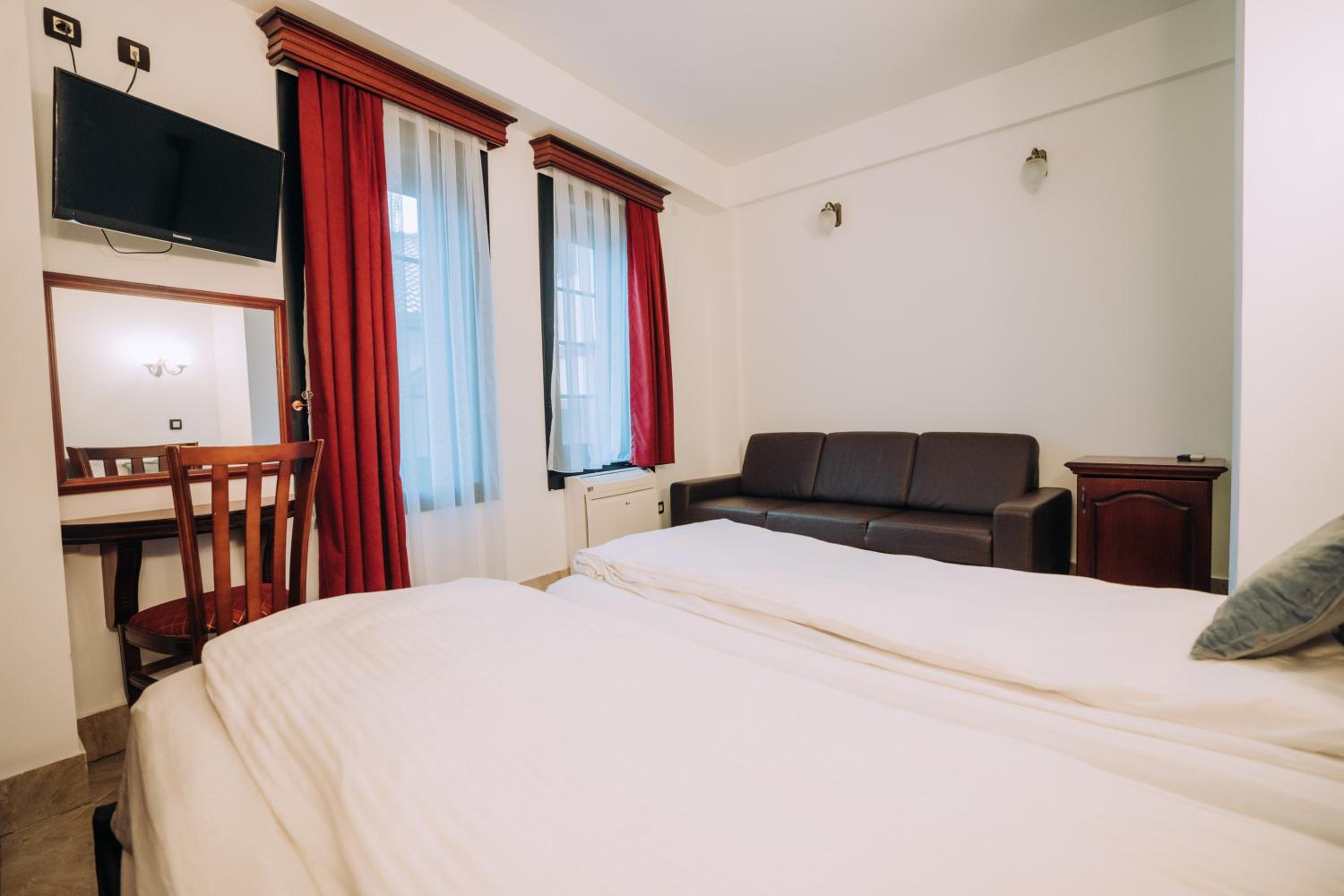 Фото Villa Lihnidos Square