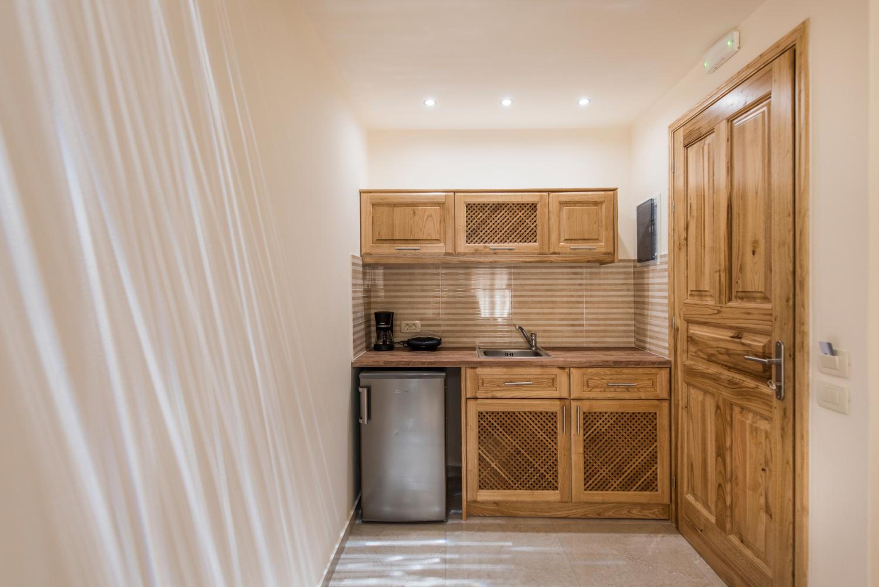 Фото Perla Nera Suites