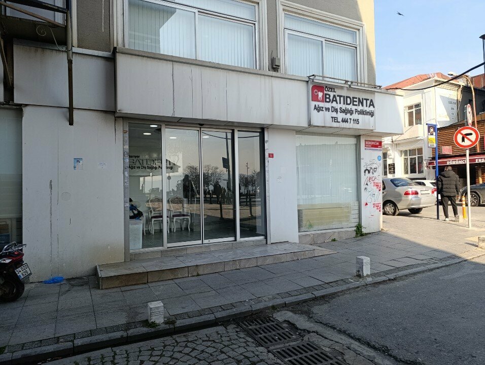عيادات الأسنان Özel Batıdenta Ağız Ve Diş Sağlığı Poliklinigi ، اسطنبول، صورة