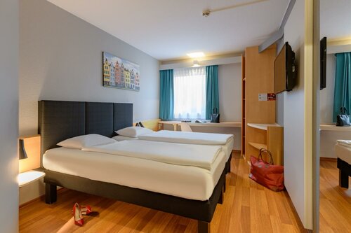 Гостиница Ibis Koeln Frechen