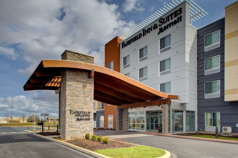 Гостиница Fairfield Inn & Suites by Marriott Allentown West