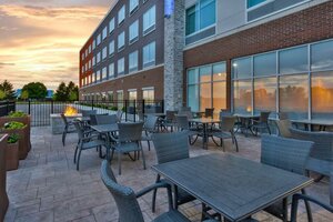 Гостиница Holiday Inn Express & Suites Grand Rapids Airport - South, an Ihg Hotel