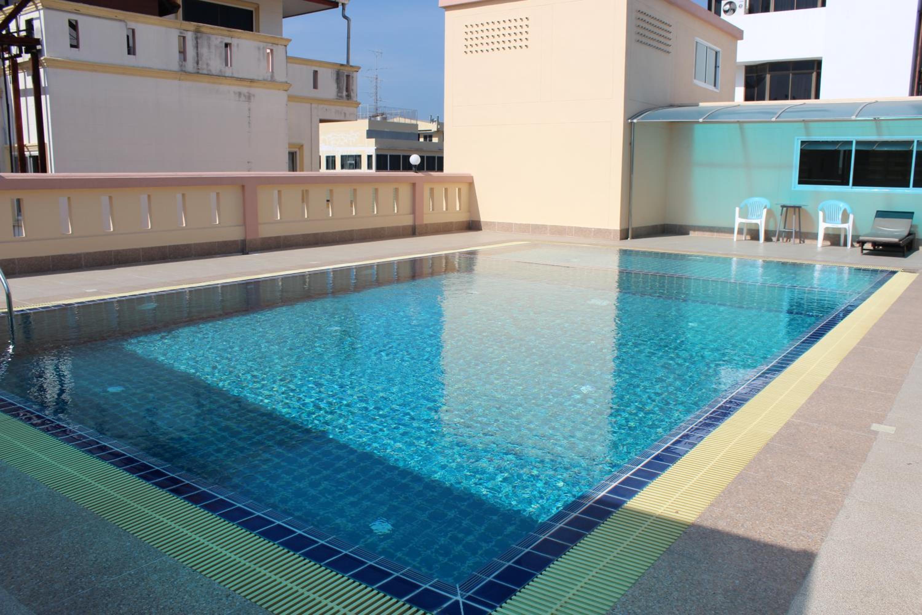 Фото A. A. Pattaya Golden Beach Hotel