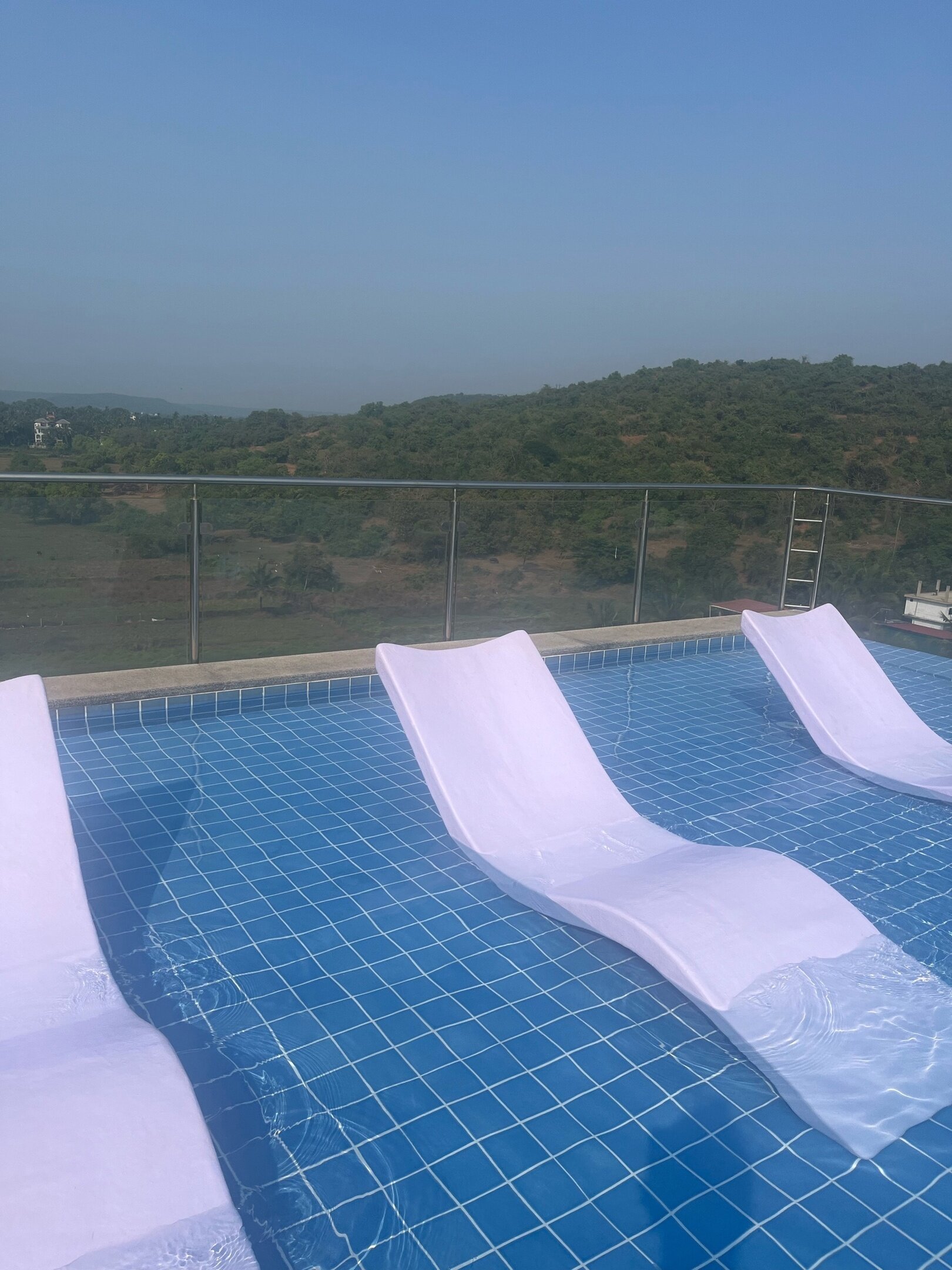 Фото The Fern Habitat Candolim Goa