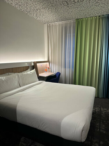 Внешний вид отеля Ibis Baku City в Баку, фото 2