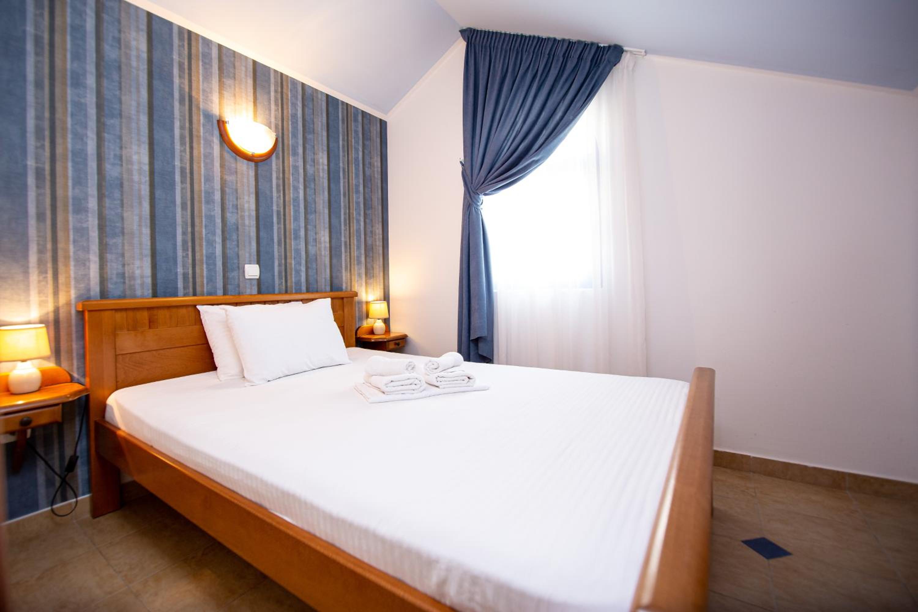 Фото Отель Tanja Apartments