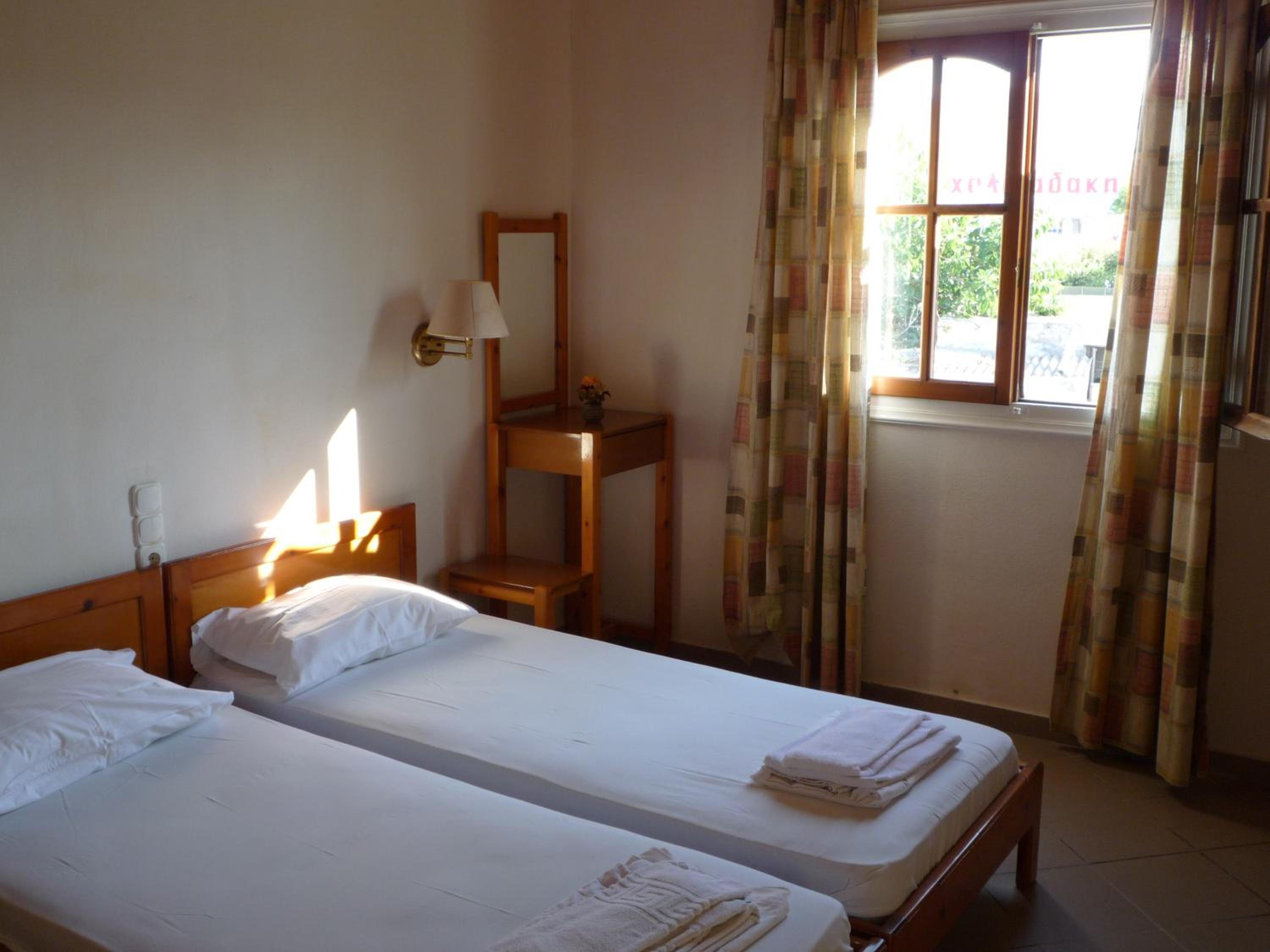 Фото Haris Apartments