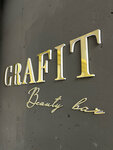 Grafit (Parkovaya Street, 8) ، شريط حاجب العين
