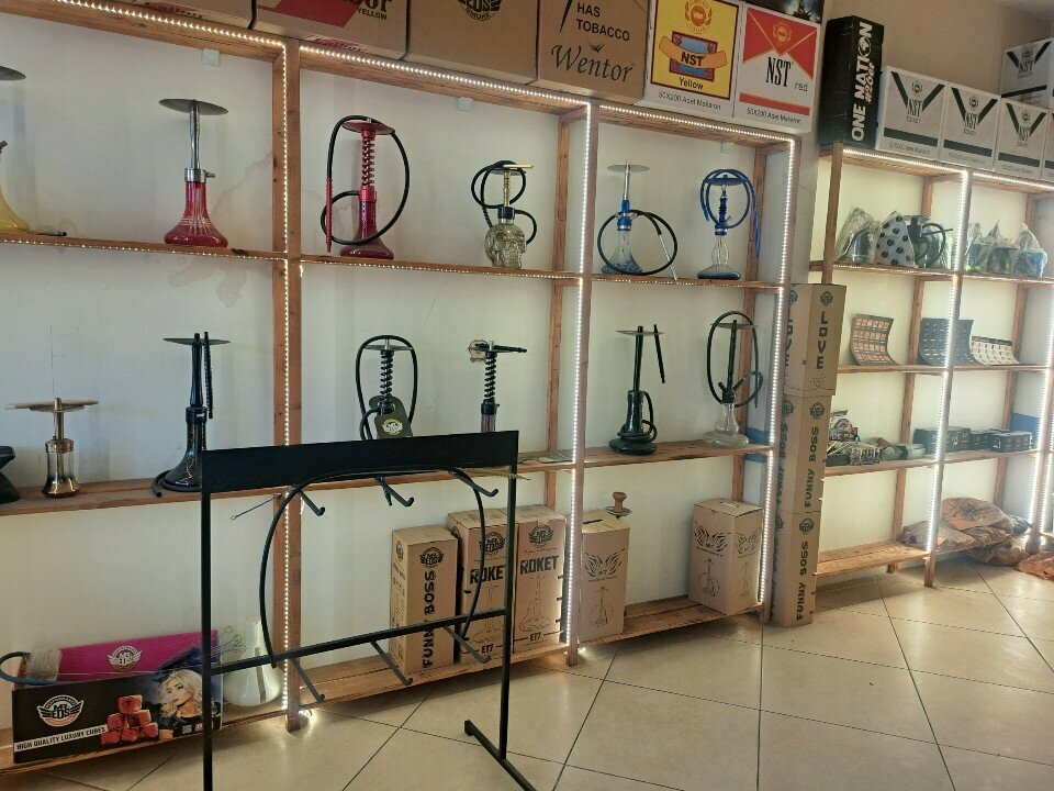 Tobacco and smoking accessories shop Toprak Tobaccoshop, Izmir, photo