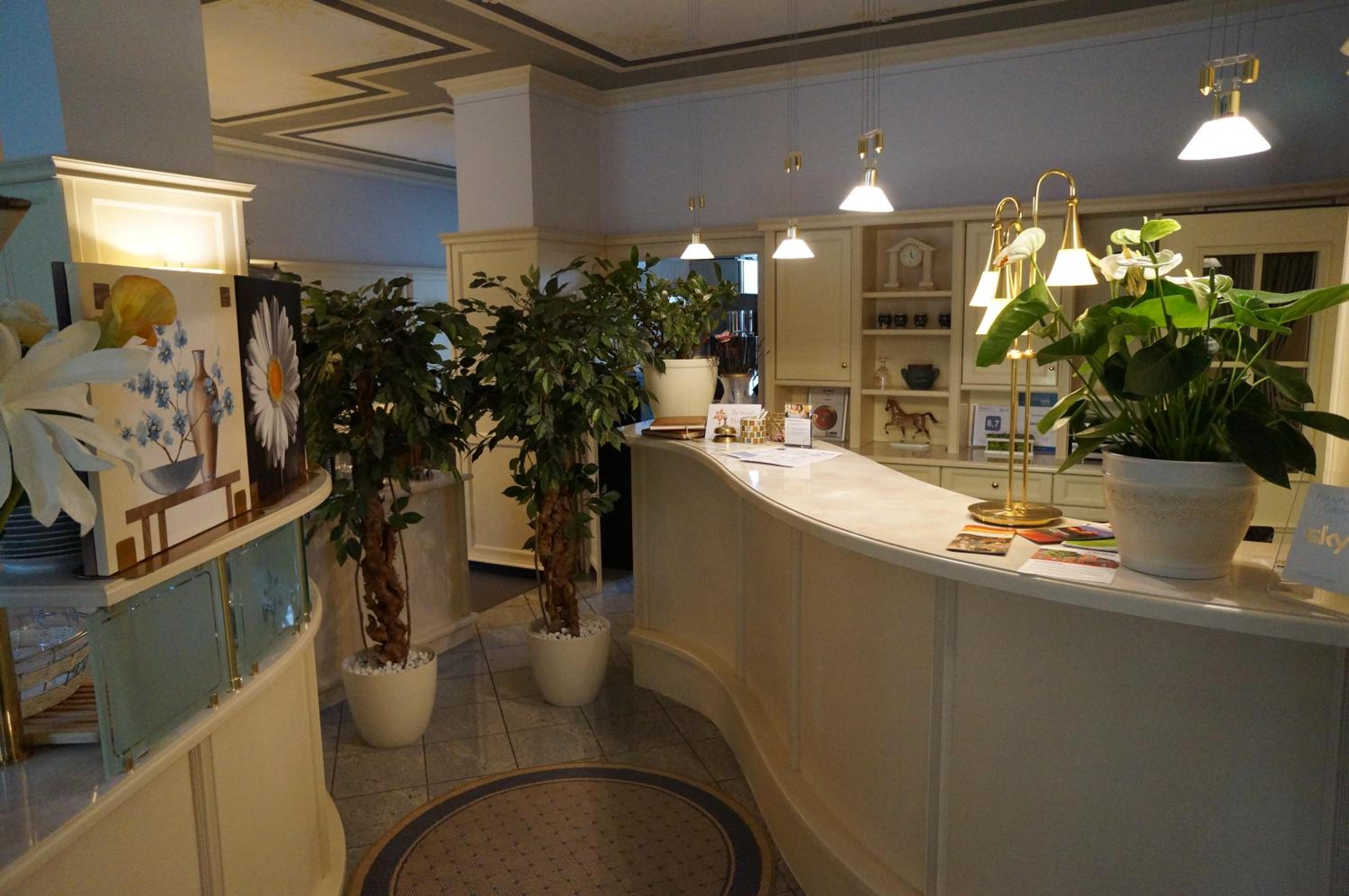 Фото Hotel Burghof