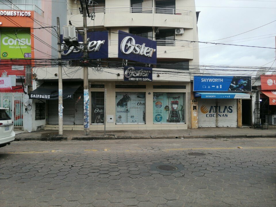 Household appliances store Gevero, Santa Cruz de la Sierra, photo