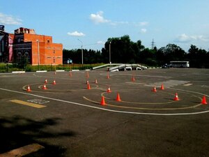 Фото 6 автошколы «Автолицей Автокурс»