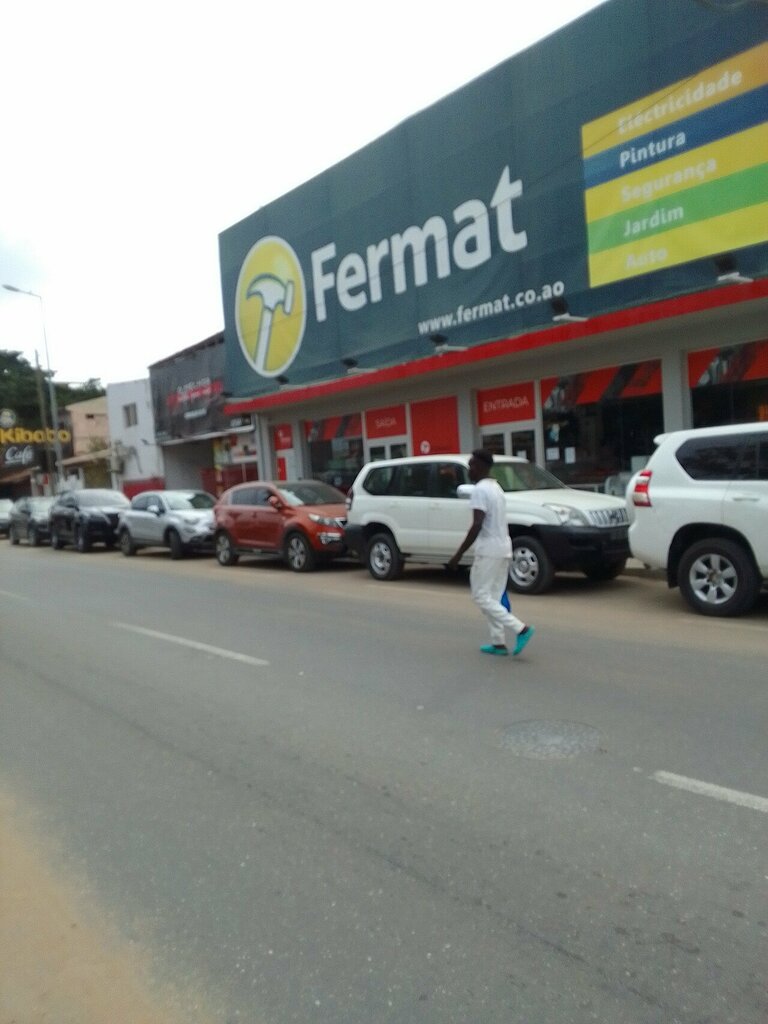 Hardware store Fermat, Loanda, photo