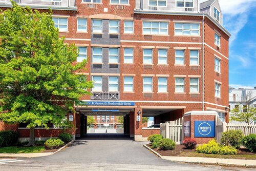 Гостиница Sheraton Portsmouth Harborside Hotel в Портсмуте