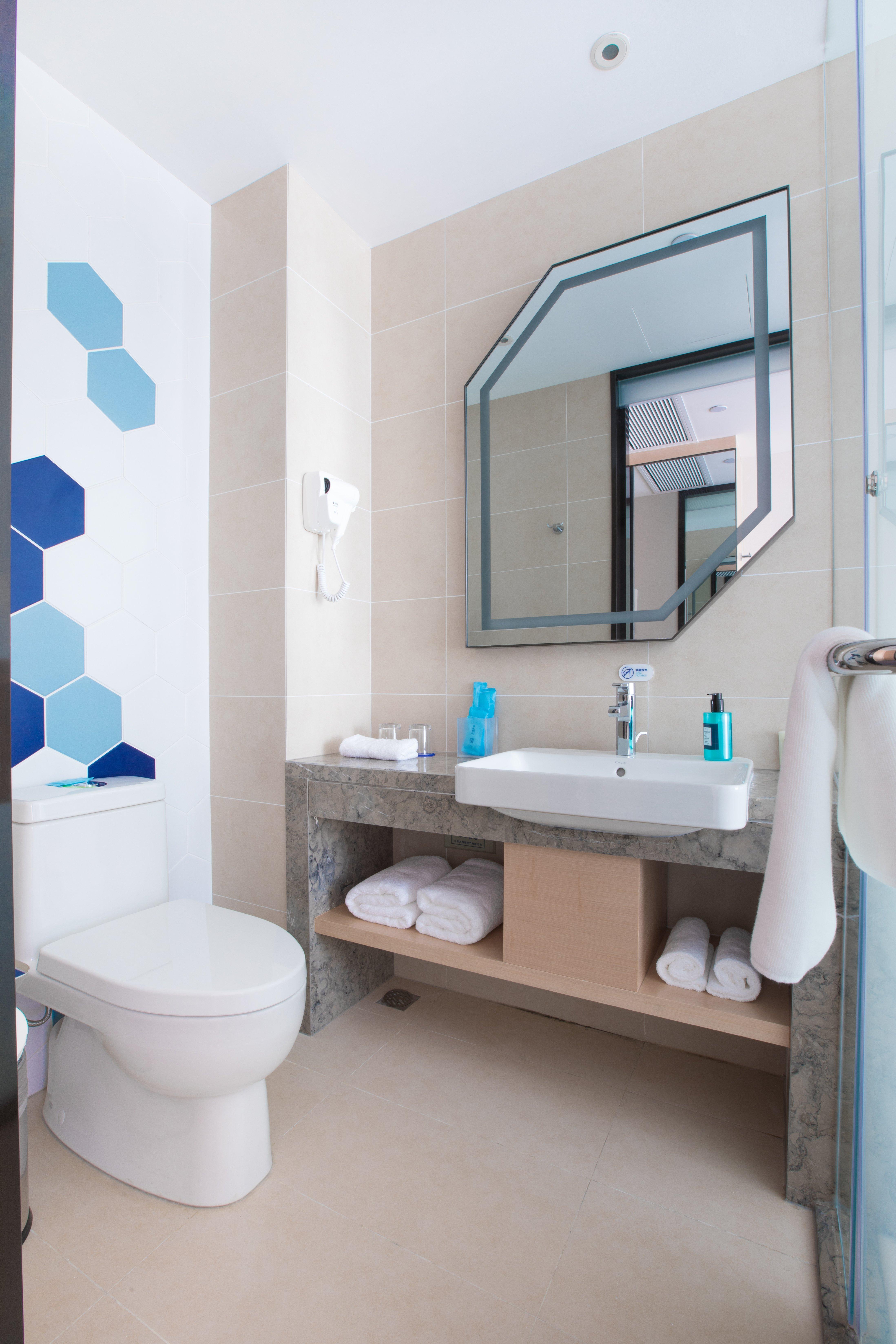 Фото Holiday Inn Express Qidong Downtown, an Ihg Hotel