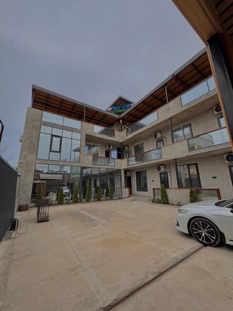 Фото отеля 2