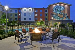 Гостиница Homewood Suites by Hilton TechRidge Parmer @ I-35