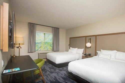 Гостиница Fairfield Inn & Suites Philadelphia Broomall/Newtown Square