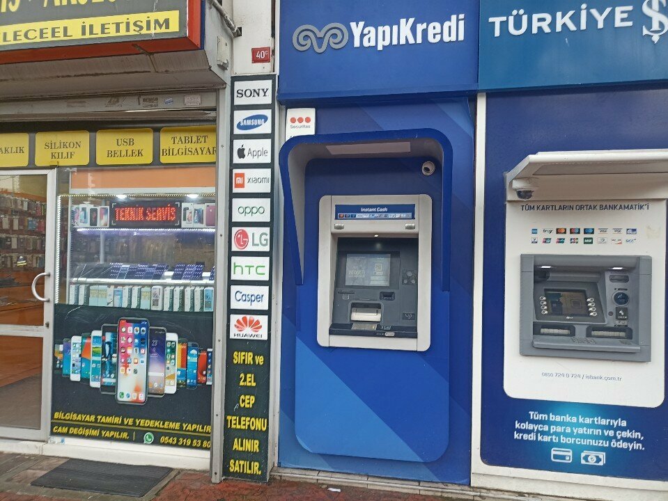 ATM Yapi Kredi, Istanbul, photo