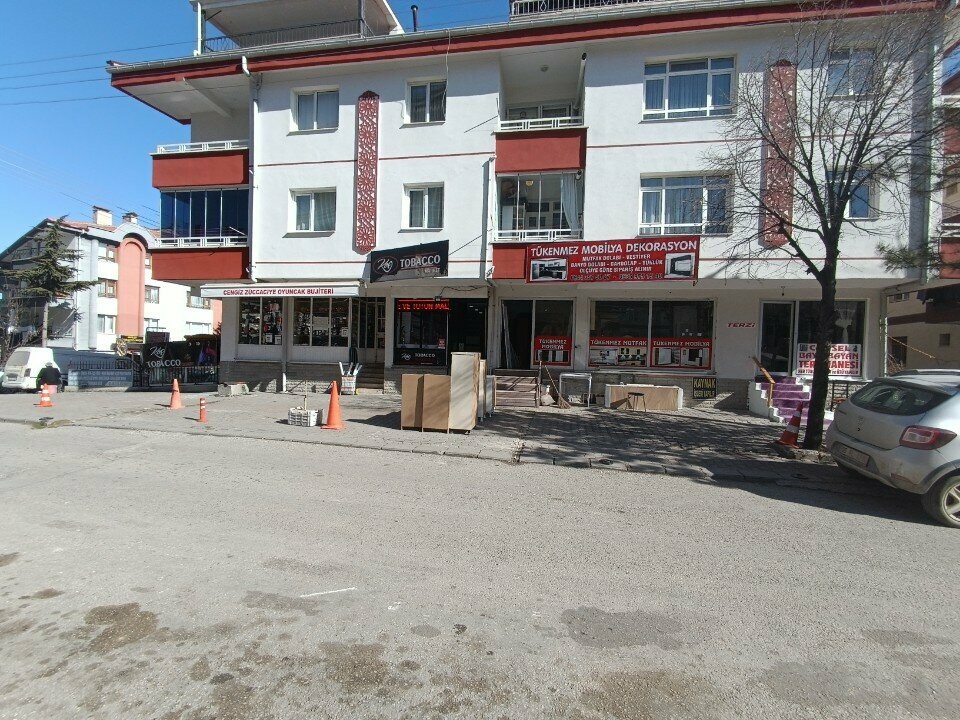 Tobacco and smoking accessories shop Koc Tobacco Market, Ankara, photo