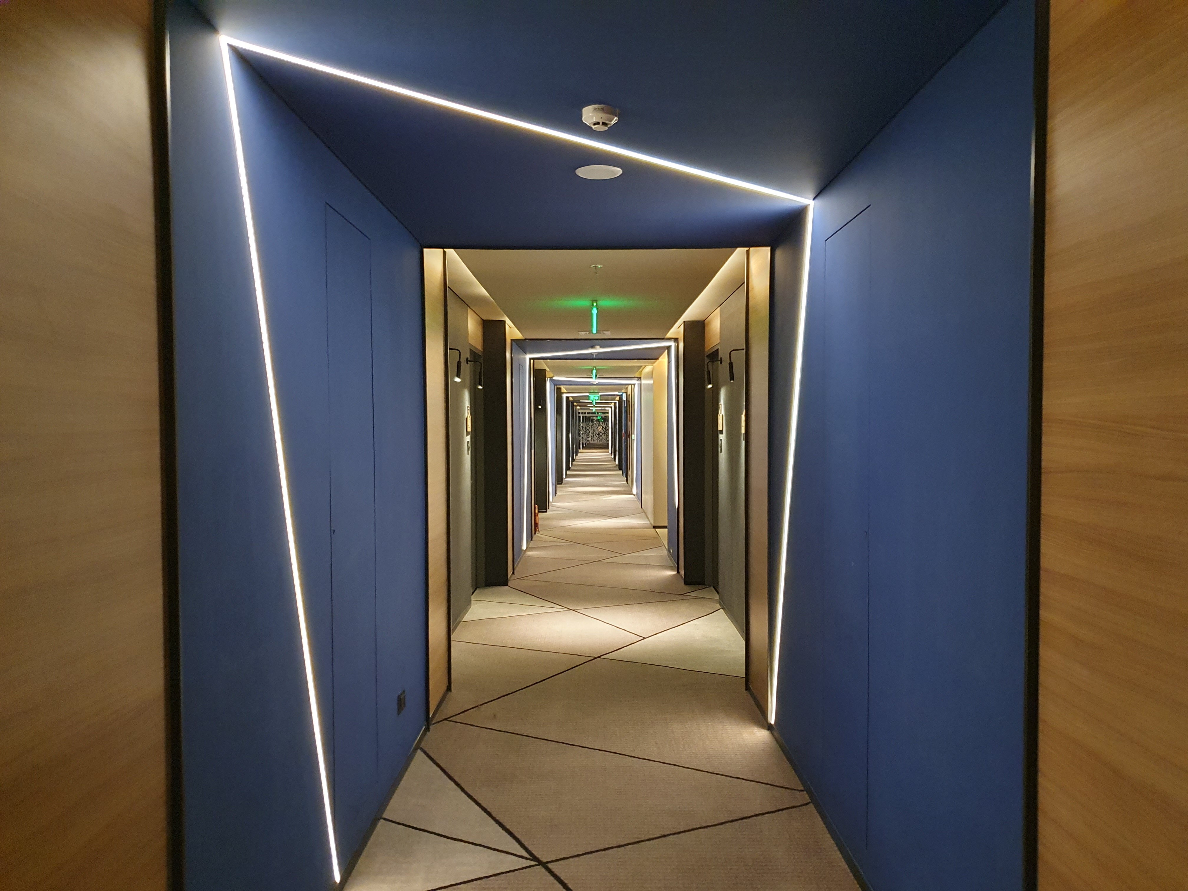 Фото Novotel Pune Viman Nagar Hotel