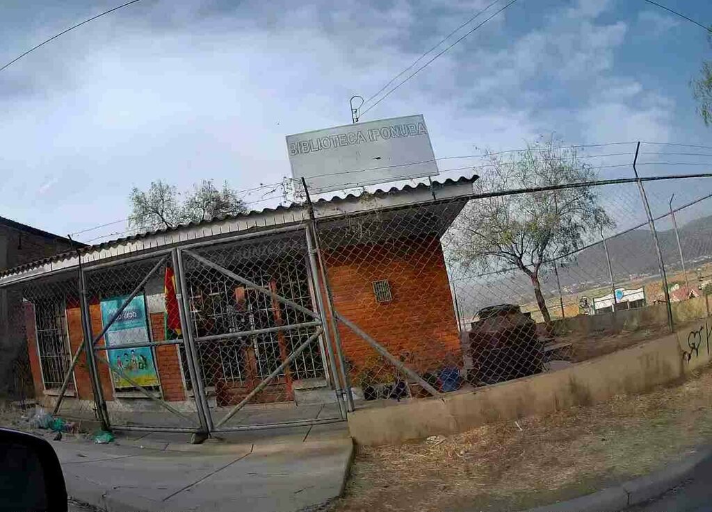 Library Municipal Library Iponuba, Cochabamba, photo
