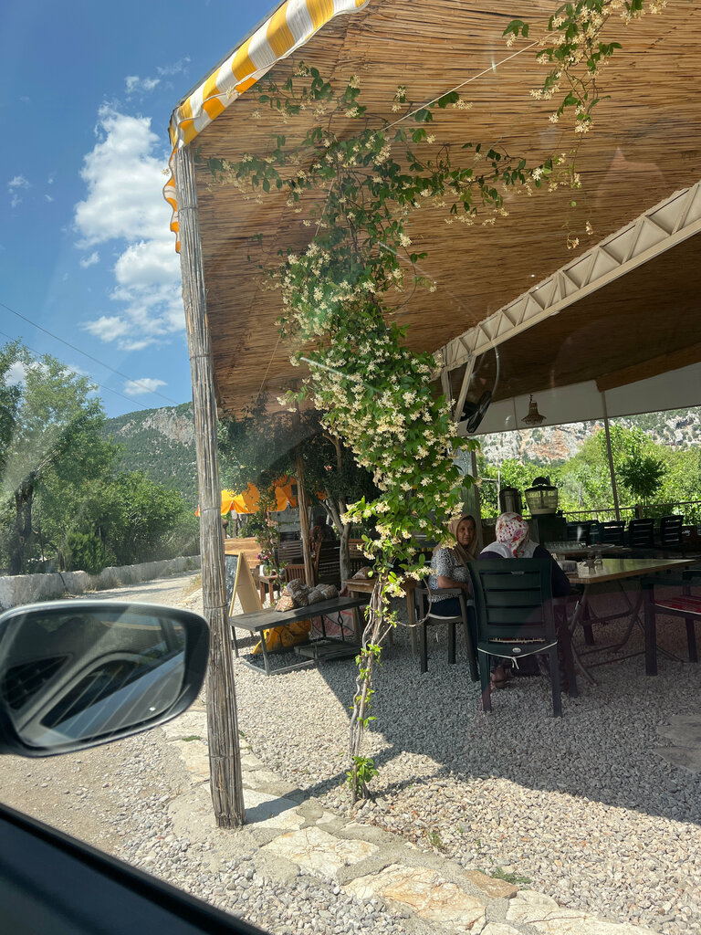 Cafe Altinbesik Cafe, Ibradi, photo