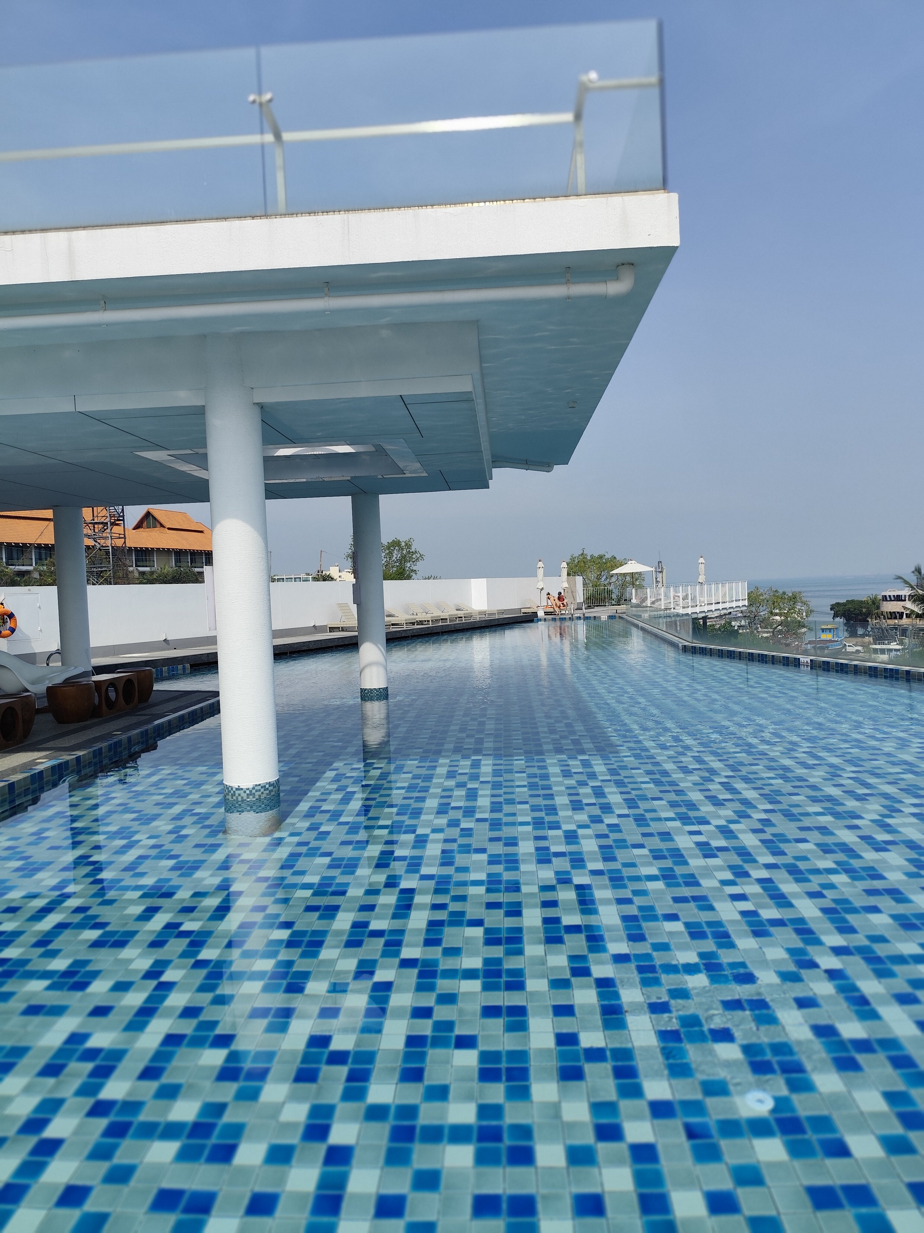 Фото Tsix5 Phenomenal Hotel Pattaya