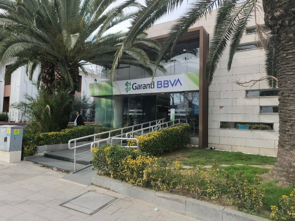 Bank Garanti BBVA Etiler Branch, Istanbul, photo