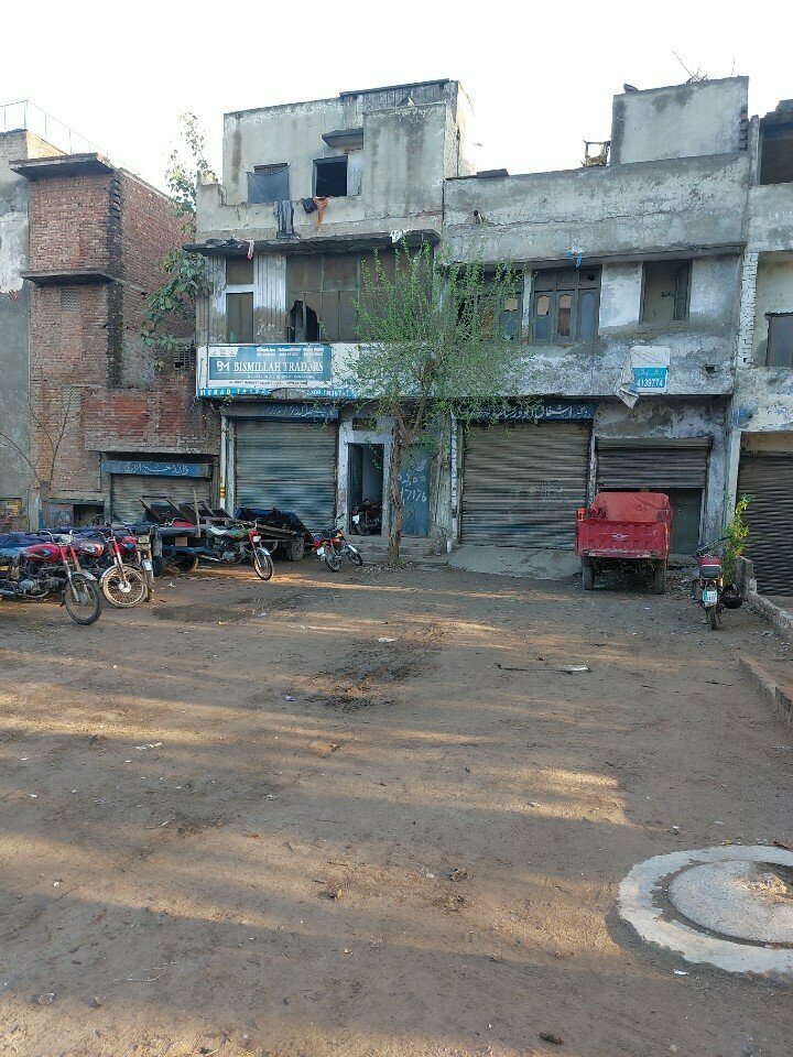 Car service, auto repair Ashfaq auto workshop, Lahore, photo