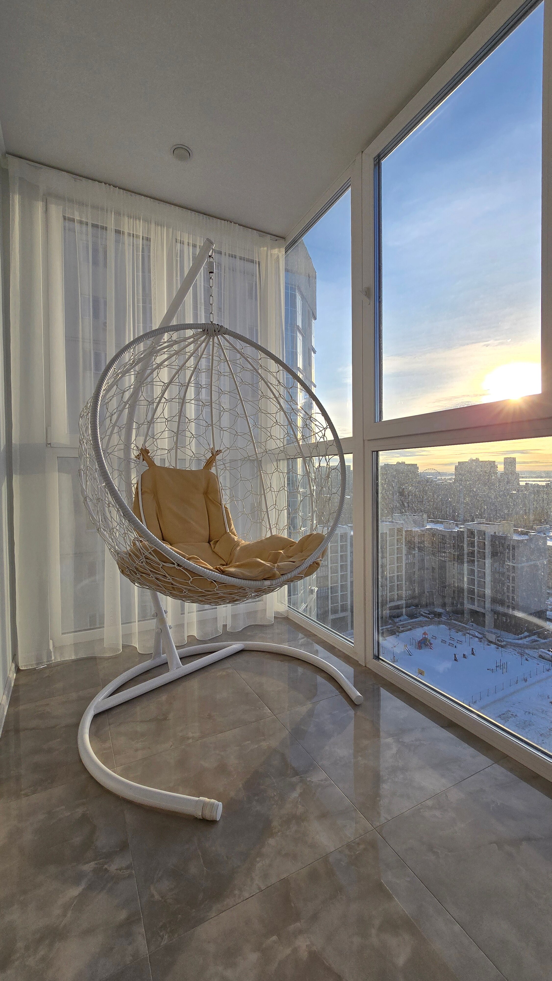 Фото Видовые апартаменты с парковкой около набережной и аквапарка Ривьера