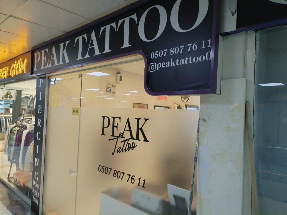 Tatu salonu Peak Tattoo & Piercing, , foto