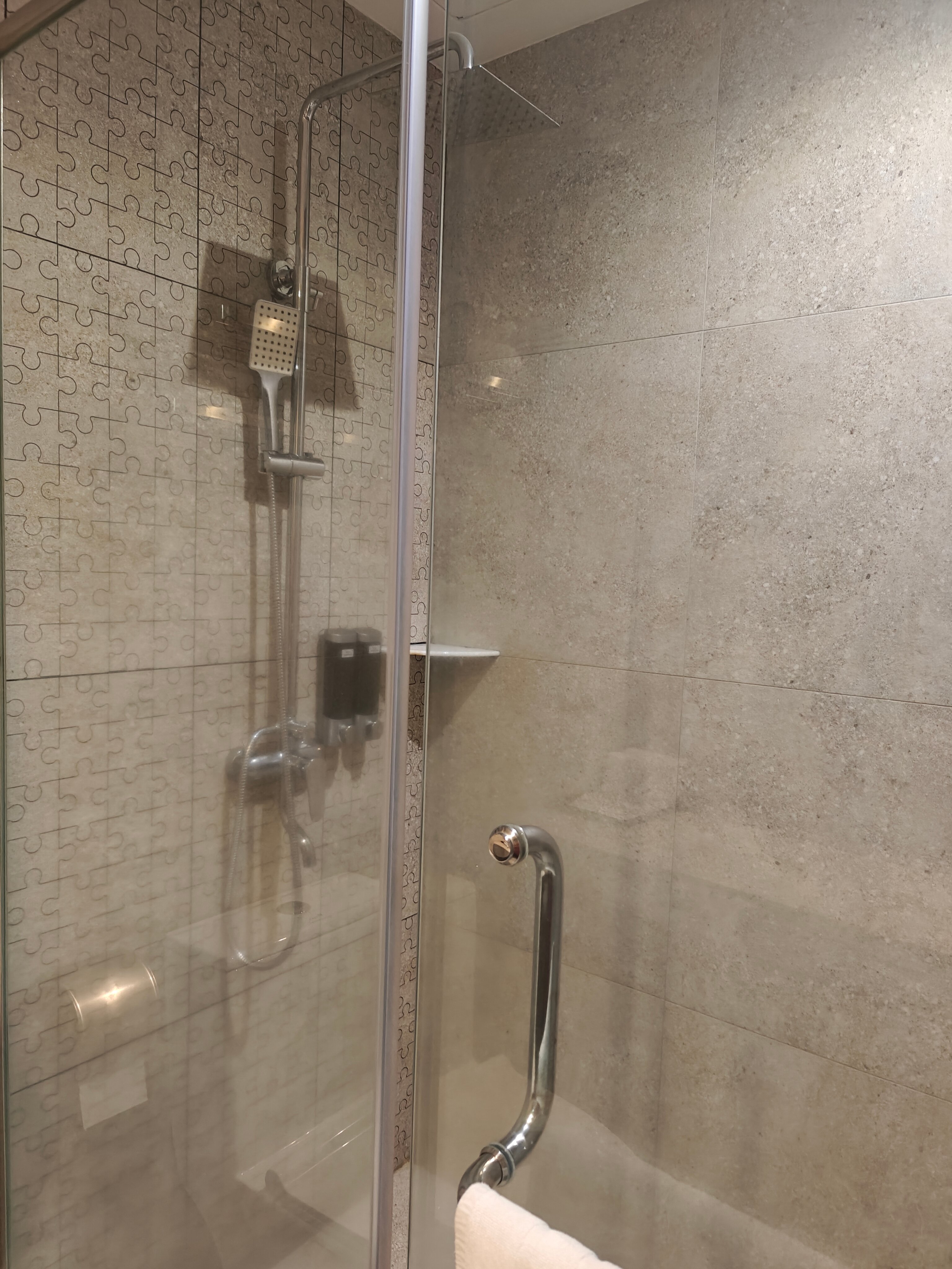 Фото Frame Hotel