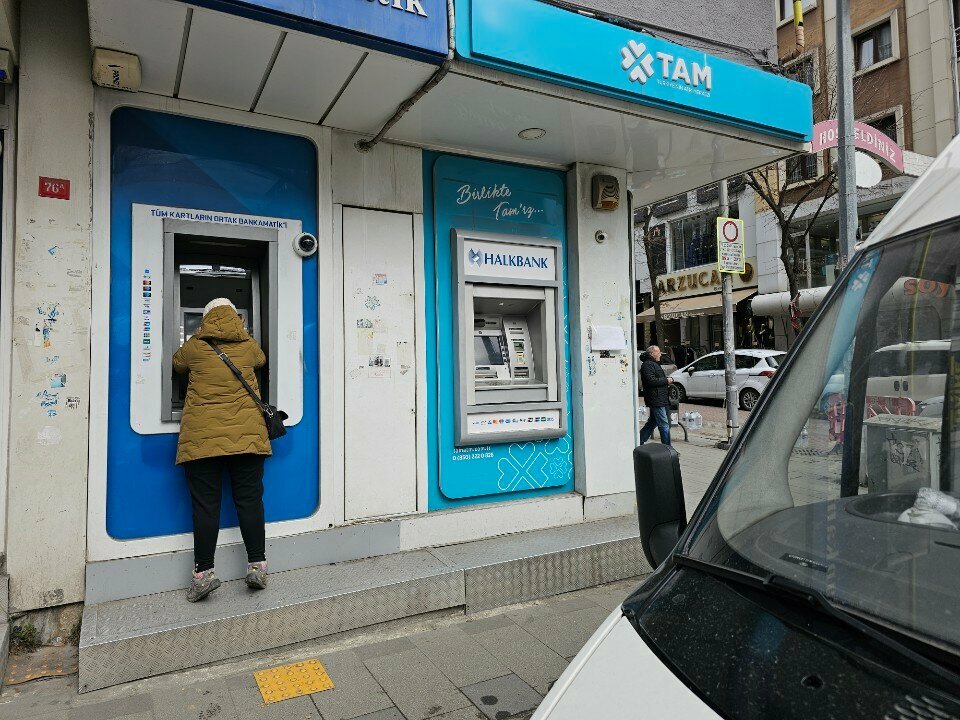 ATM Halkbank ATM, Istanbul, photo