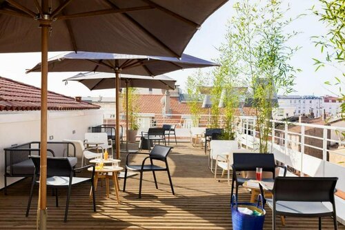 Гостиница Okko Hotels Cannes Centre в Каннах