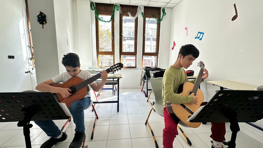 Theater and circus education Inner Voice Music and Art Academy, Izmit, photo