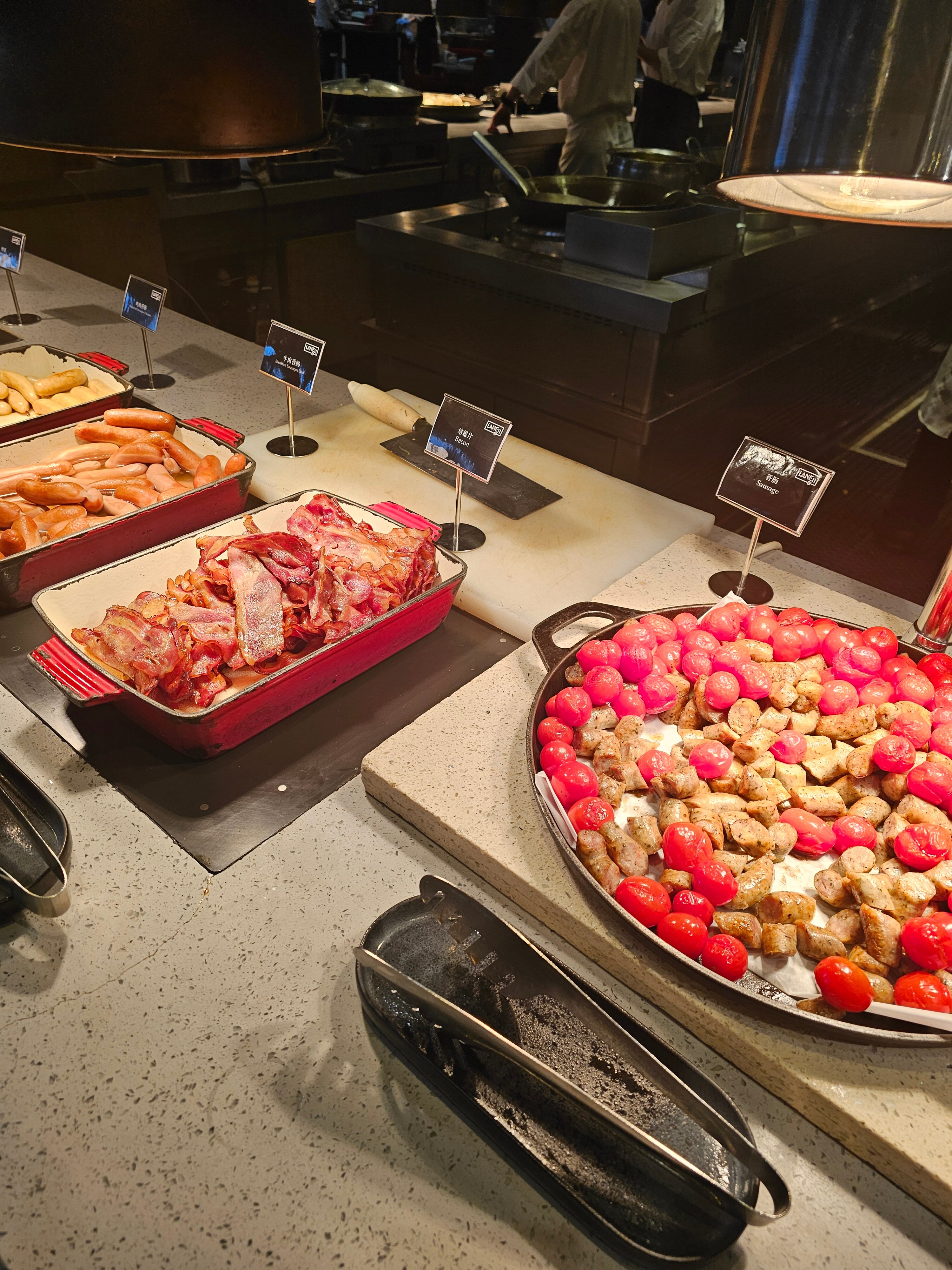 Фото Conrad Shanghai