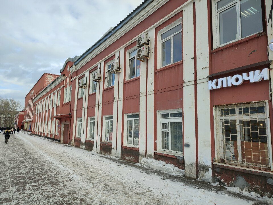 Empresa manufacturera Производство входных дверей Компания Галеон, , foto