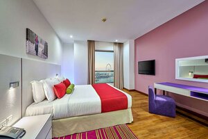 Гостиница Ramada Hotel & Suites by Wyndham Dubai JBR