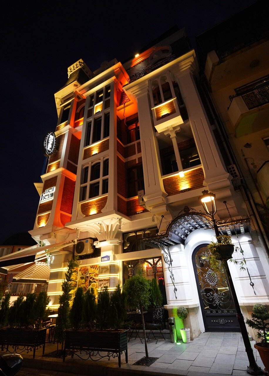 Фото отеля 1